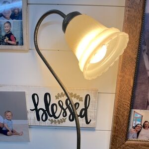 Antique Gilbert New York gooseneck table lamp